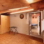 Petite Maison Tillier Tatil Evi Fenis