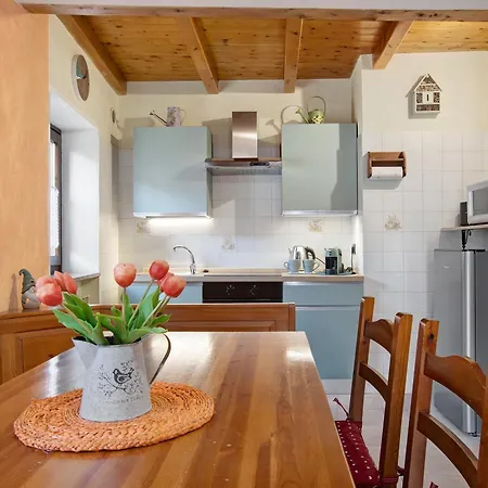 Holiday home Petite Maison Tillier Fenis